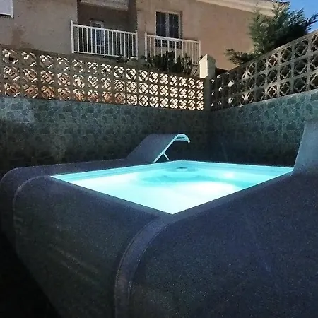 La Casa De La Papaya, By Comfortable Luxury Villa